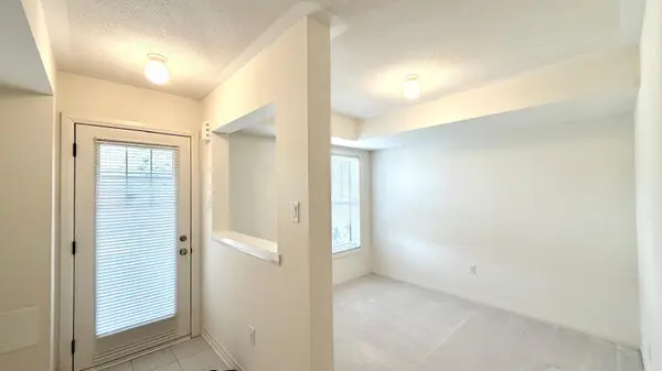 1555 Green RD, Clarington, ON L1C 7E5