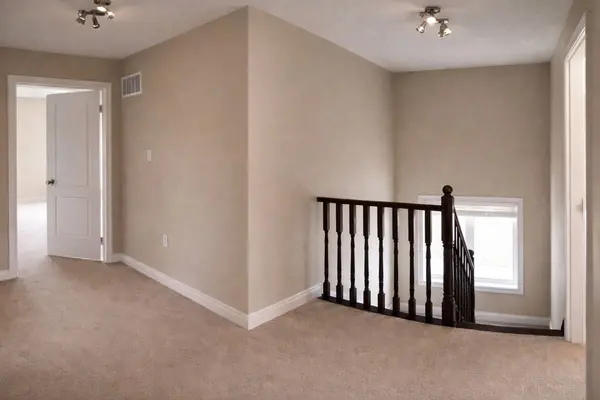 263 Kozlov ST, Barrie, ON L4N 6R7