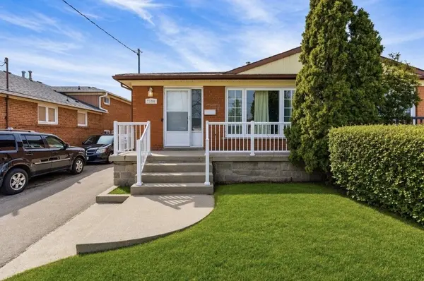 7158 Harwick DR, Mississauga, ON L4T 3A4