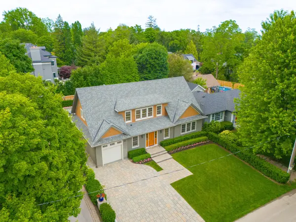 69 Allan ST, Oakville, ON L6J 3M7