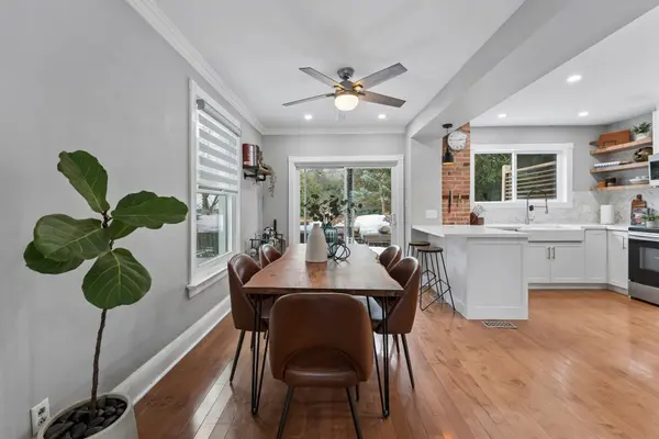 71 English ST, Brampton, ON L6X 1L5