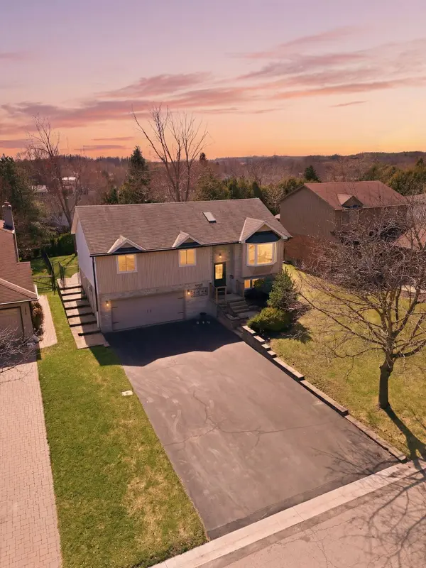 303 Orkney ST W, Haldimand, ON N3W 1A3