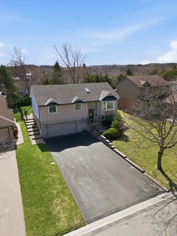 303 Orkney ST W, Haldimand, ON N3W 1A3
