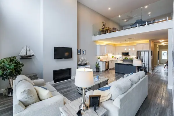 1306 15th AVE E, Owen Sound, ON N4K 5R9