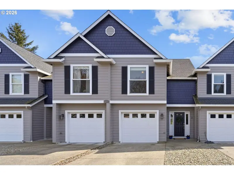 103 RAINBOW WAY #2, Kelso, WA 98626