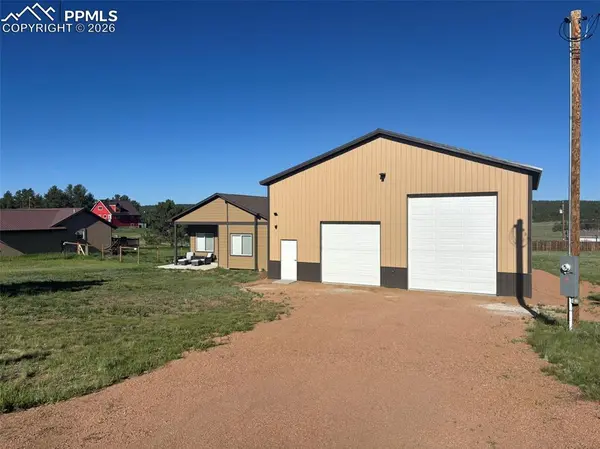 489 Due South RD, Florissant, CO 80816