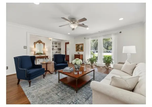 4400 Summercrest Court, Fort Worth, TX 76109