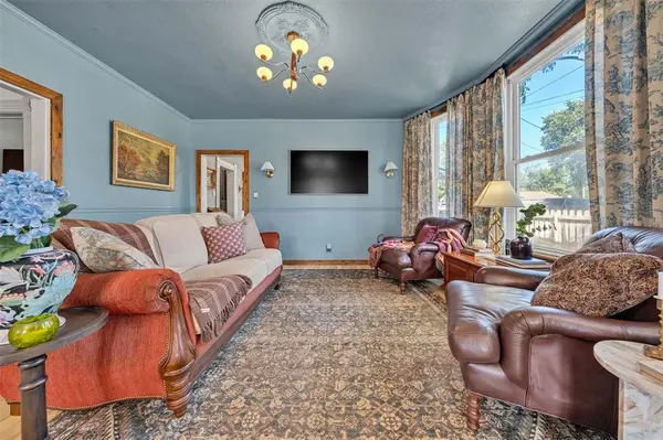 410 Main Street, Maypearl, TX 76064