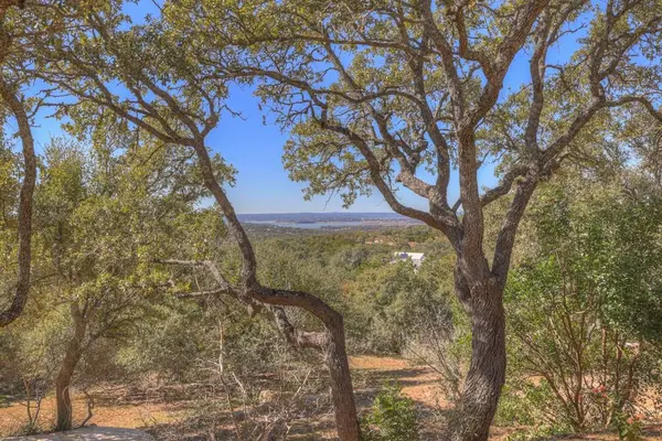 1221 Sundown Trail, Fischer, TX 78623