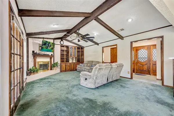 2015 Edgewood Drive, Bridgeport, TX 76426