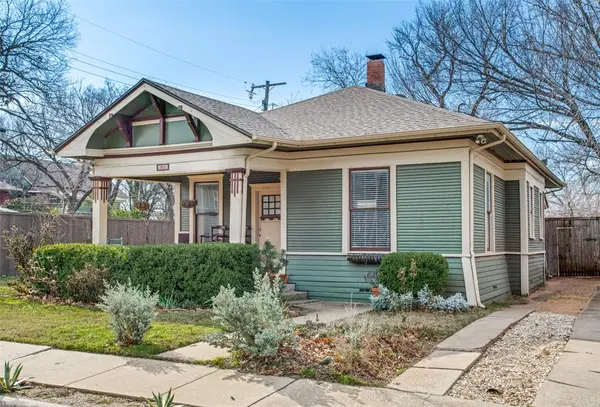 321 N Henderson Avenue, Dallas, TX 75214