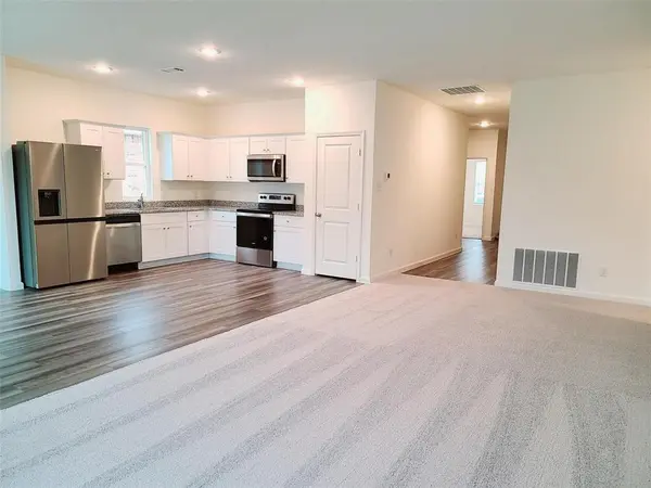 1308 Fleckman Drive, Fort Worth, TX 76052