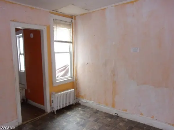 720 W Front St, Plainfield City, NJ 07060