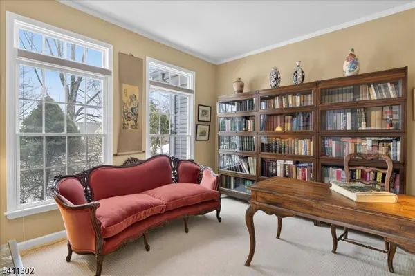 9 Winged Foot Ct, Montgomery Twp., NJ 08558