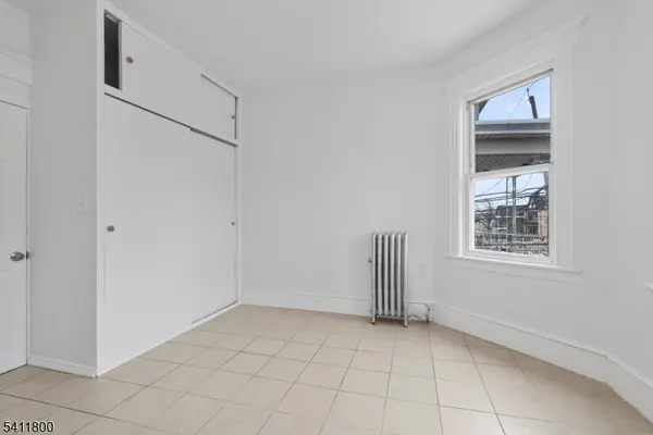 315 E 18Th St #2, Paterson City, NJ 07524