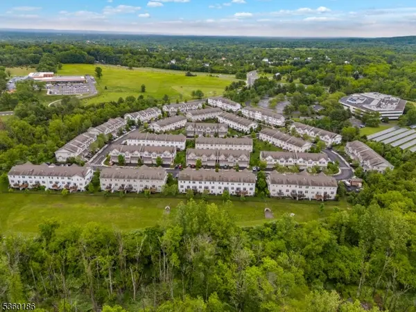 79 Autumn Ln, Montgomery Twp., NJ 08558