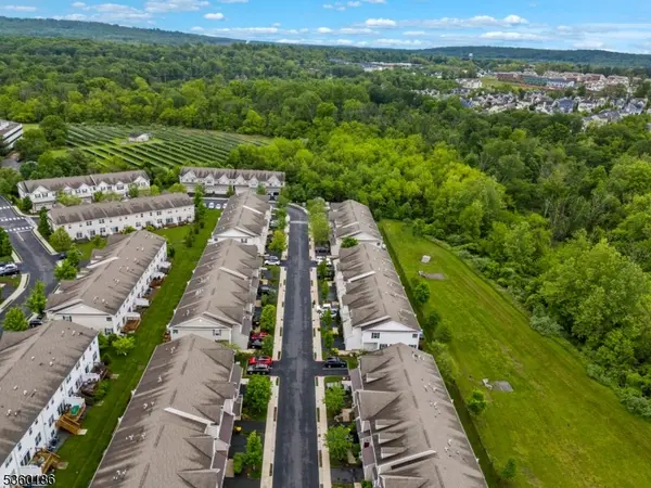 79 Autumn Ln, Montgomery Twp., NJ 08558