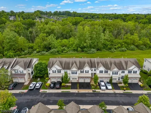 79 Autumn Ln, Montgomery Twp., NJ 08558