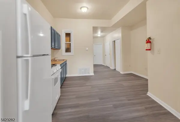 31A Martin Luther King Jr Dr #2, Jersey City, NJ 07305