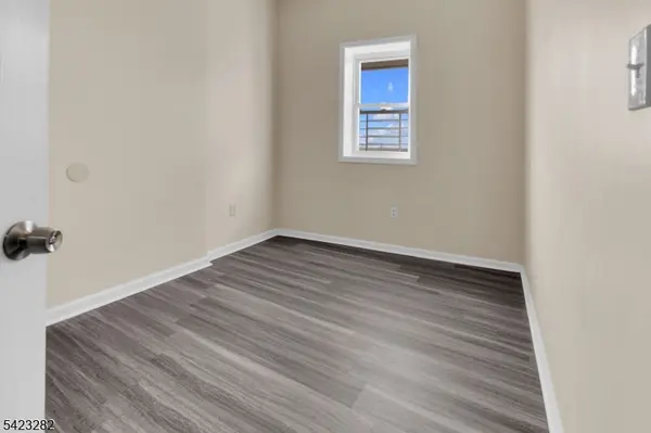 31A Martin Luther King Jr Dr #2, Jersey City, NJ 07305