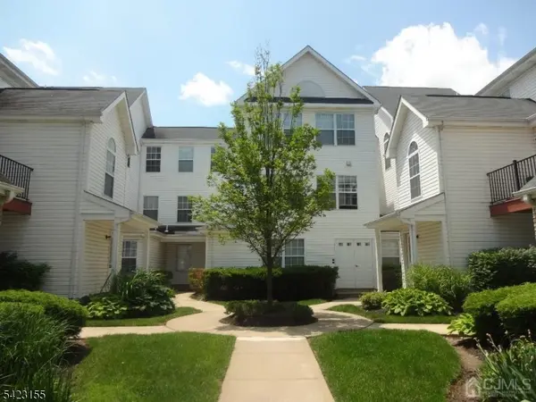 813 Plymouth Rd, North Brunswick Twp., NJ 08902