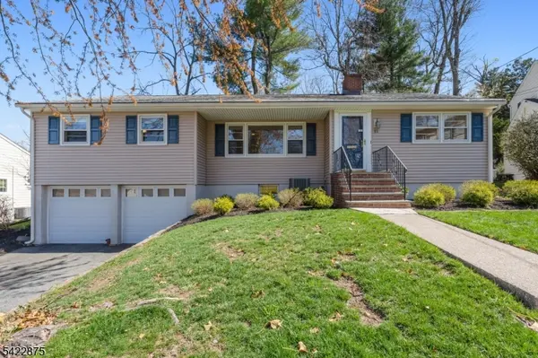 59 Albright Cir, Madison Boro, NJ 07940