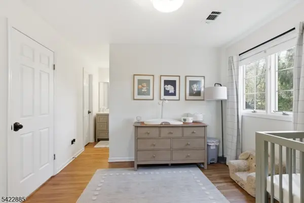 60 Tanager Ct, Wayne Twp., NJ 07470