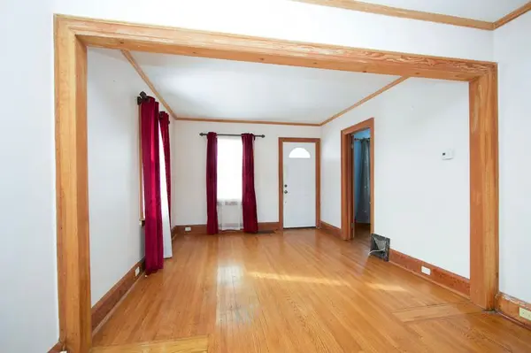 65 Gladstone AVE, Oshawa, ON L1J 4E4