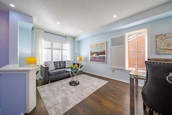 10 Colleridge ST, Ajax, ON L1Z 2C1