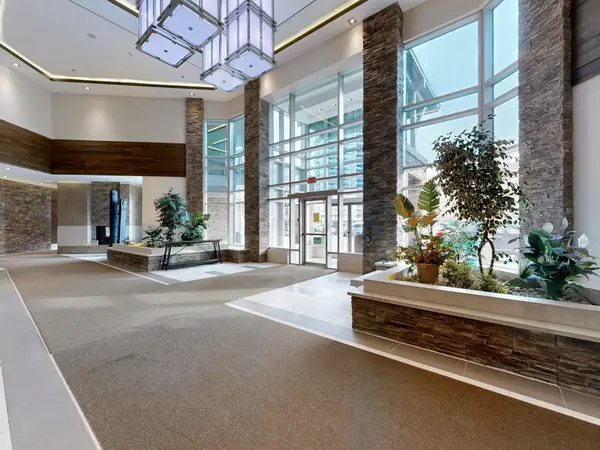 1215 Bayly ST #405, Pickering, ON L1W 1L7