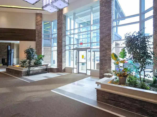 1215 Bayly ST #405, Pickering, ON L1W 1L7