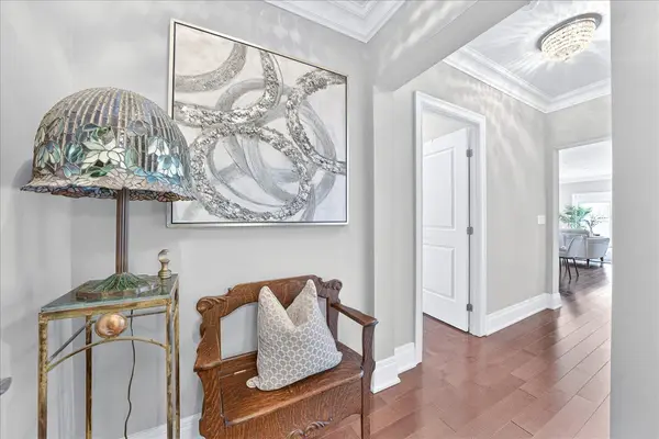 80 Burns BLVD #327, King, ON L7B 0B3