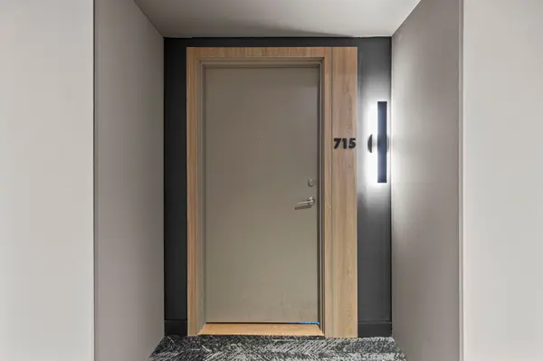 185 Dunlop ST E #715, Barrie, ON L4M 1B2