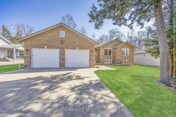 89 TROUT LN, Tiny, ON L9M 0J1