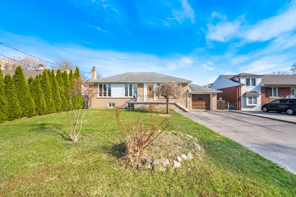 86 Dunbar RD, Mississauga, ON L5B 1G4