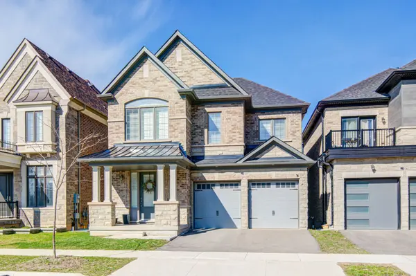1369 Yellow Rose CIR, Oakville, ON L6M 5L3