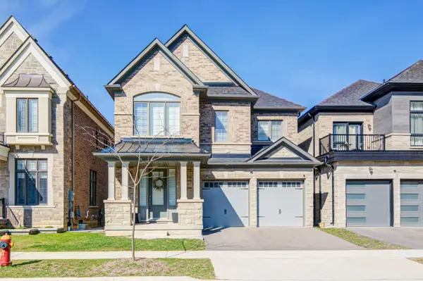 1369 Yellow Rose CIR, Oakville, ON L6M 5L3
