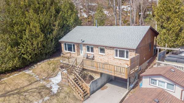121 Mallory Beach RD, South Bruce Peninsula, ON N0H 2T0