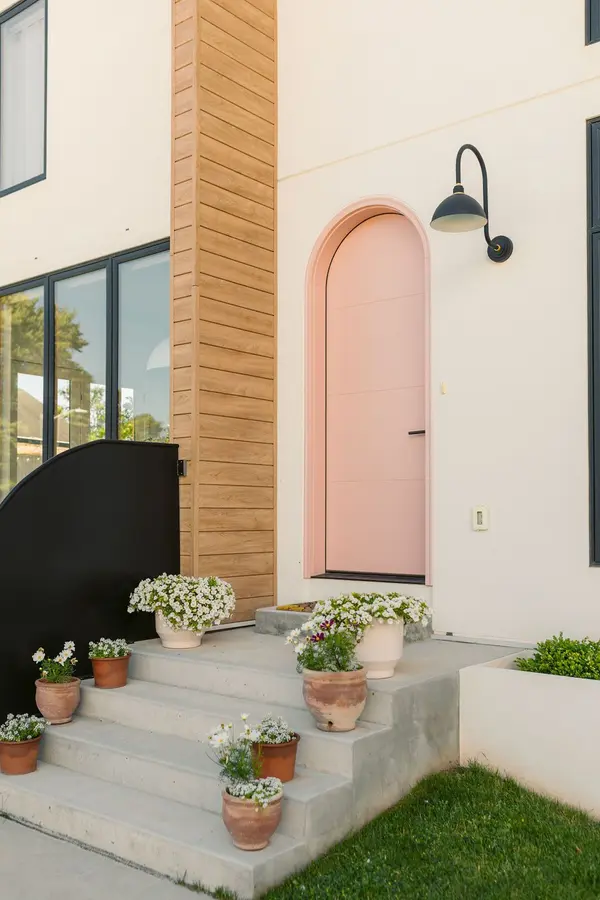 24 William ST, Tillsonburg, ON N4G 1L8