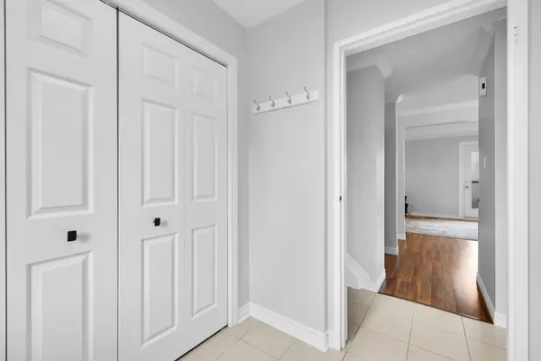 101 Mcclintock WAY, Kanata, ON K2L 2A5