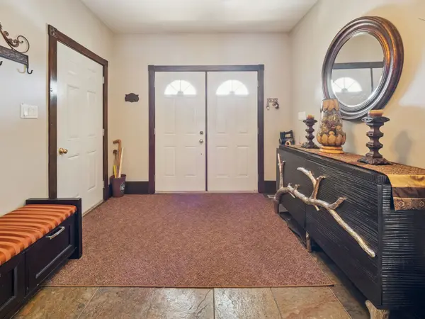 1441 Cedar LN, Bracebridge, ON P1L 1W9