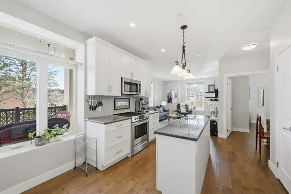 135 Orr ST #105, Cobourg, ON K9A 0J6