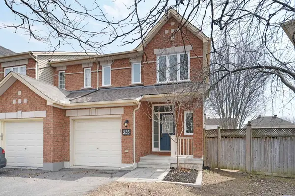 235 Saddlesmith CIR, Kanata, ON K2M 2Z1