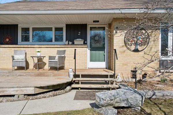 2 Cadillac DR, Guelph, ON N1E 2B5