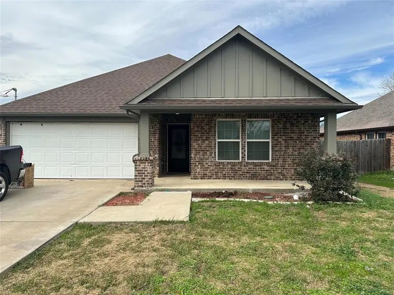 412 S Park Street, Terrell, TX 75160
