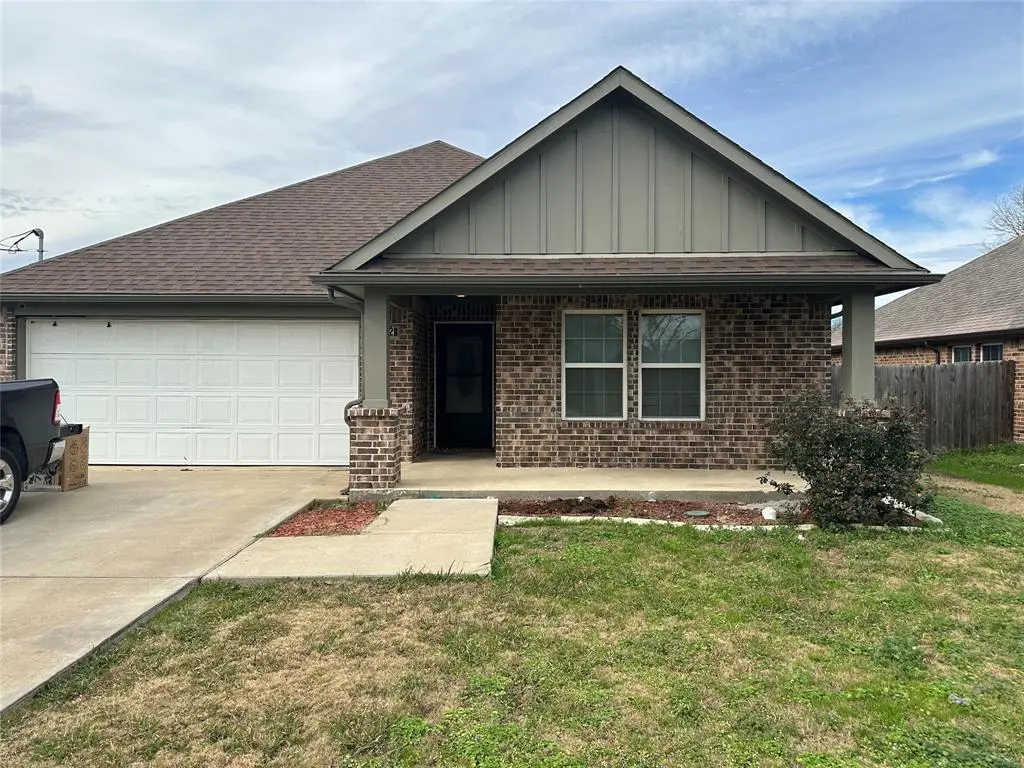412 S Park Street, Terrell, TX 75160