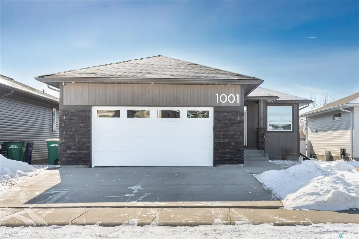 1001 Maplewood DRIVE, Moose Jaw, SK S6J 0E4