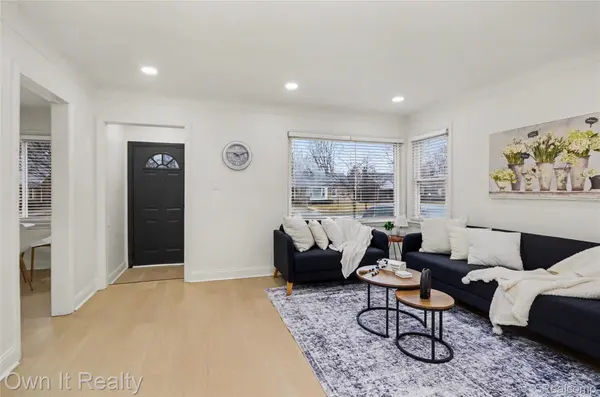 20190 Stansbury ST, Detroit, MI 48235