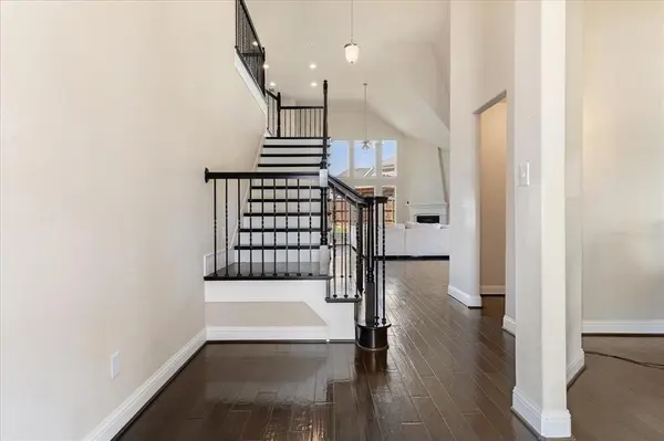 701 Auburn Court, Savannah, TX 76227