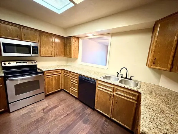 2802 Stewart Drive, Waco, TX 76708